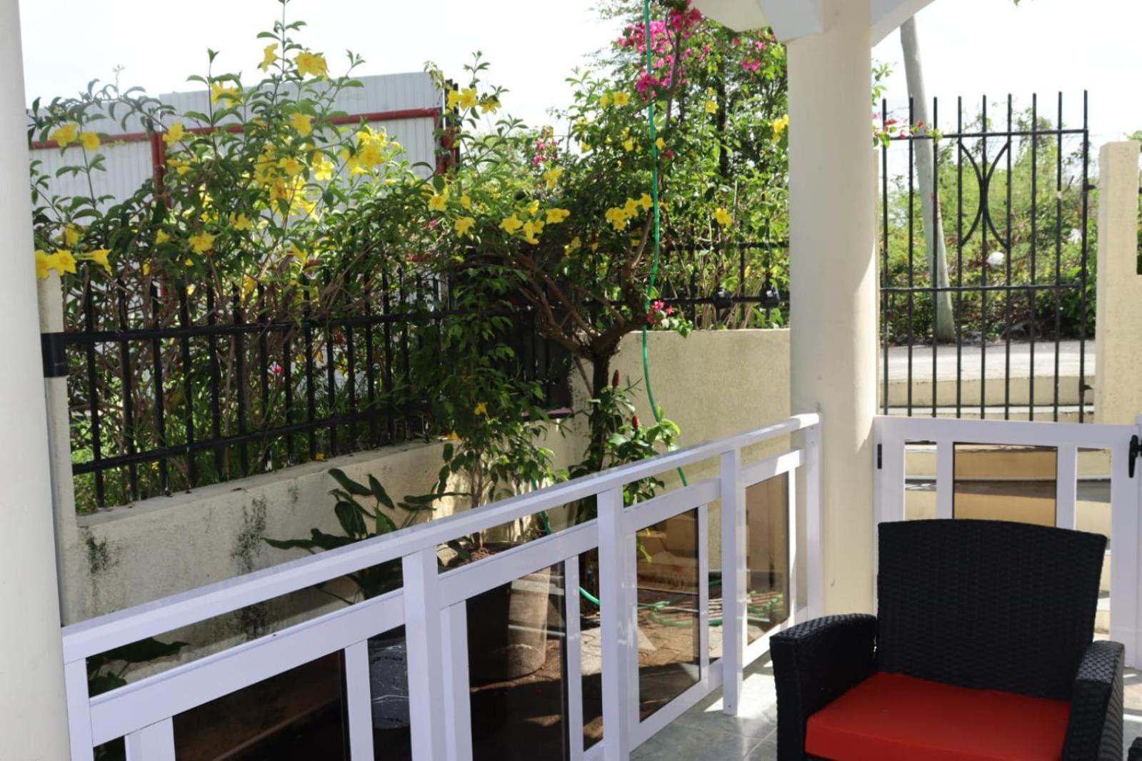 Garden Suite Trou d'Eau Douce Exterior photo